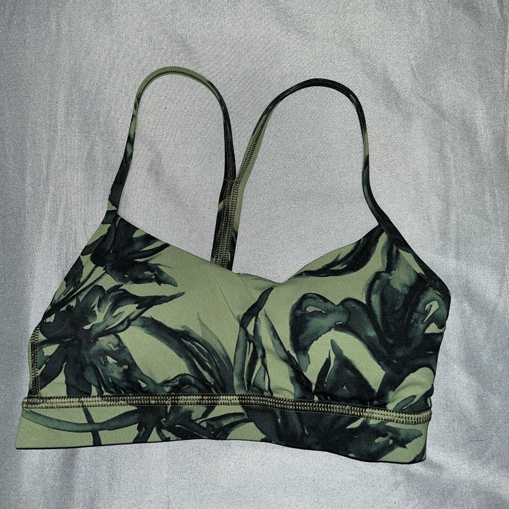 lululemon athletica Green and Black Sports Bra - Picture 3 of 5